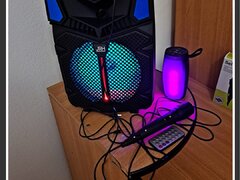 Boxa portabila bluetooth + o boxa mica